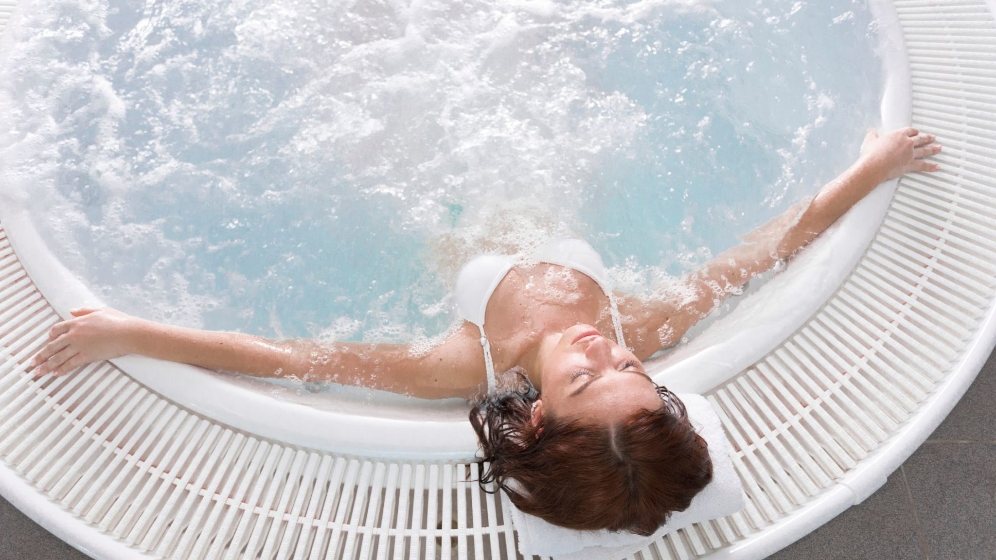 Inflatable Hot Tubs Unveiling the Pros and Cons for Your Relaxation