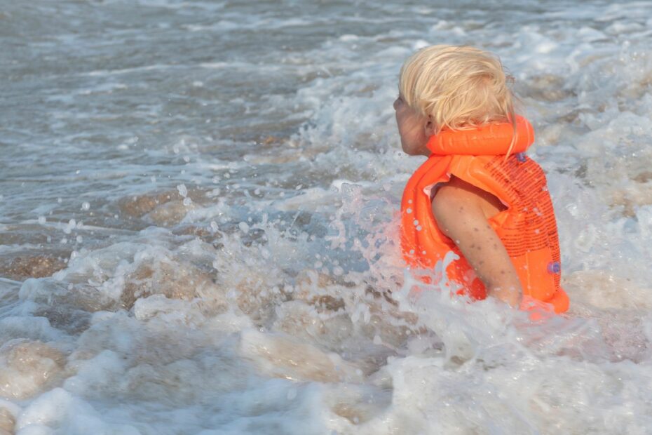 inflatable life vests for anglers